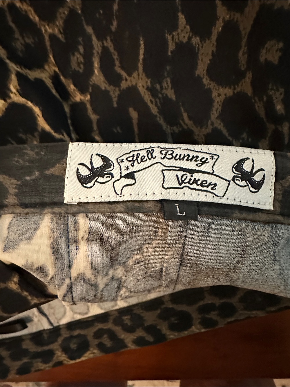 Hell Bunny Leopard Print Pencil Skirt - Black and Tan - Picture 4 of 11